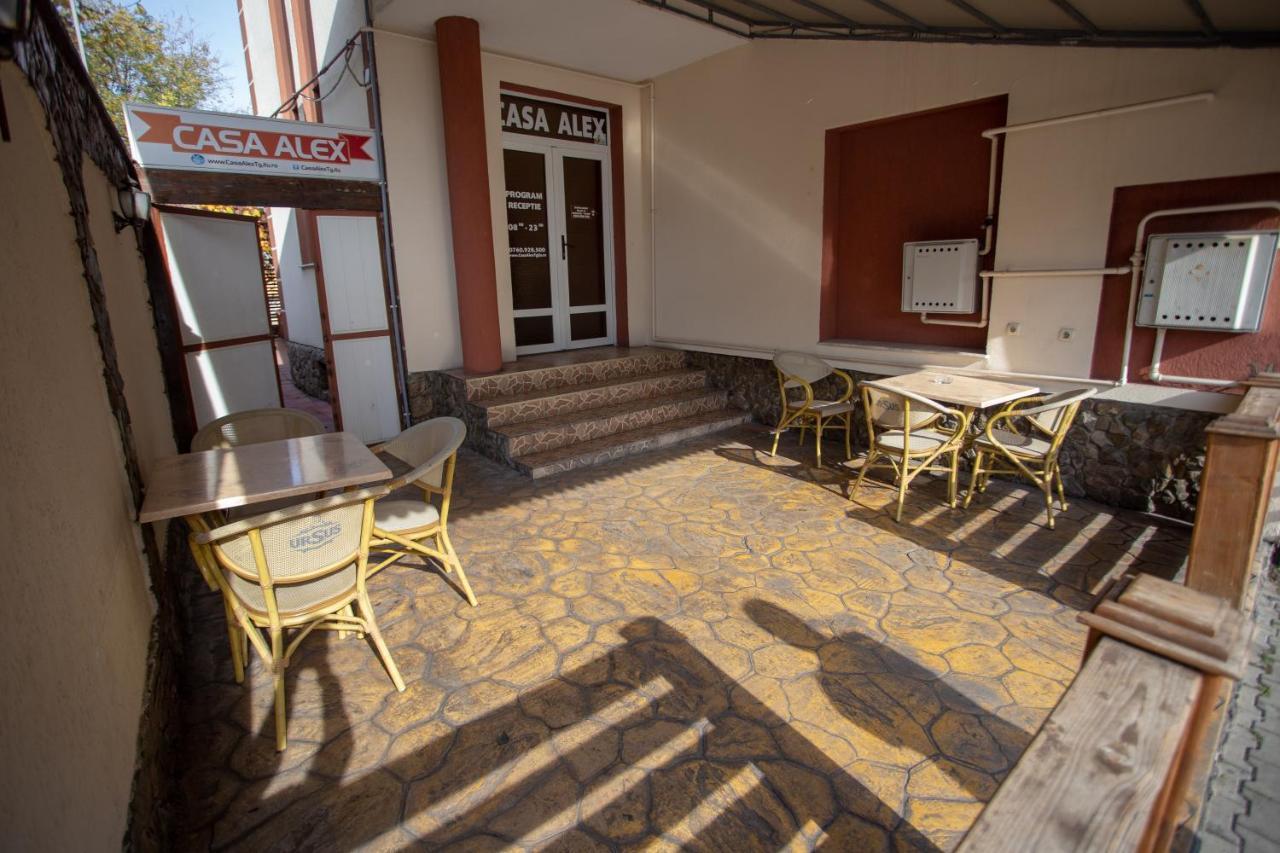 Casa Alex Hotel Targu Jiu Bagian luar foto